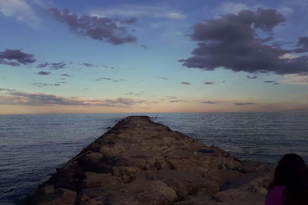 Apartamento Mediterraneo Tranquilo Y Familiar Leilighet Valencia Eksteriør bilde