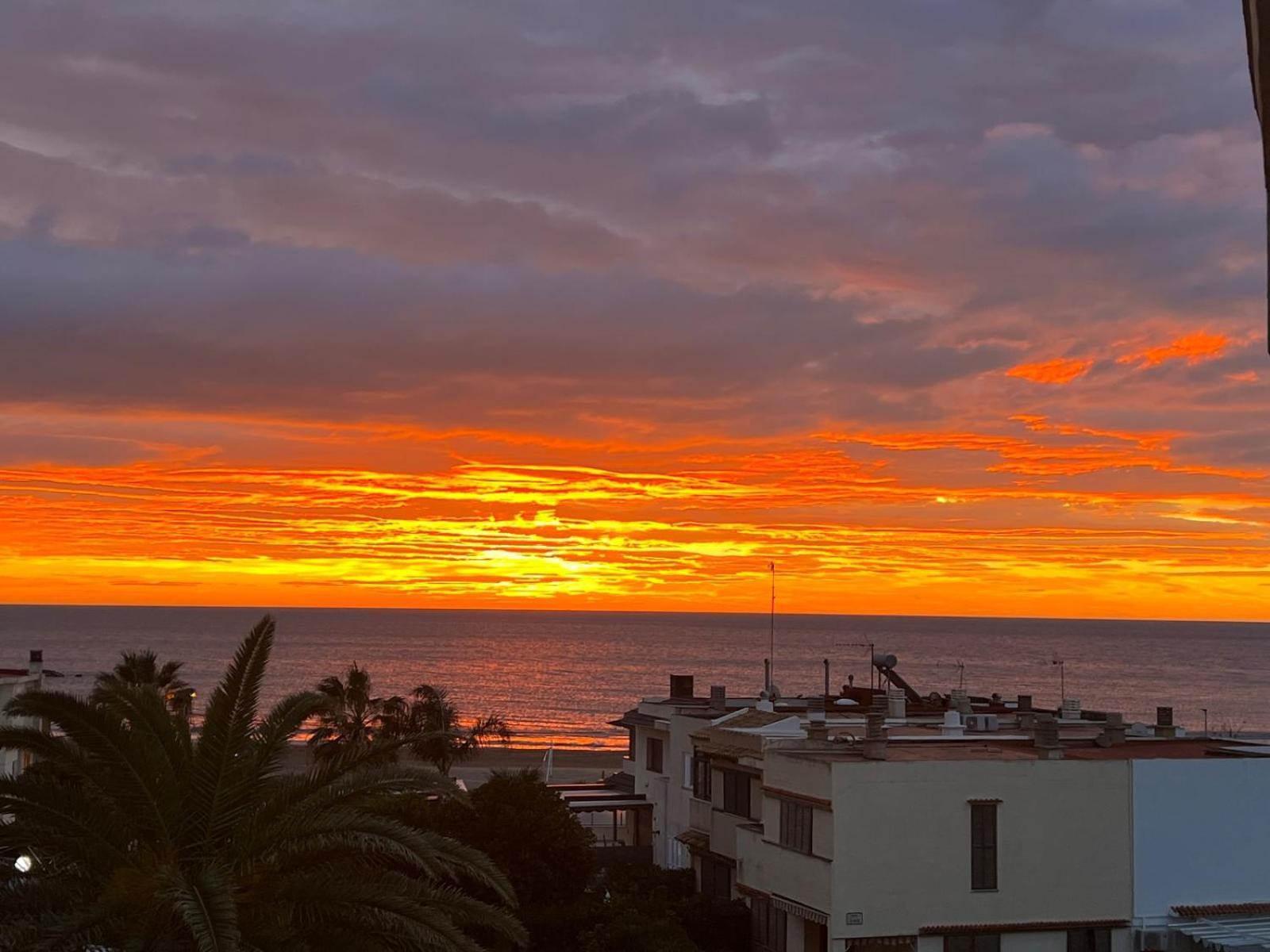 Apartamento Mediterraneo Tranquilo Y Familiar Leilighet Valencia Eksteriør bilde